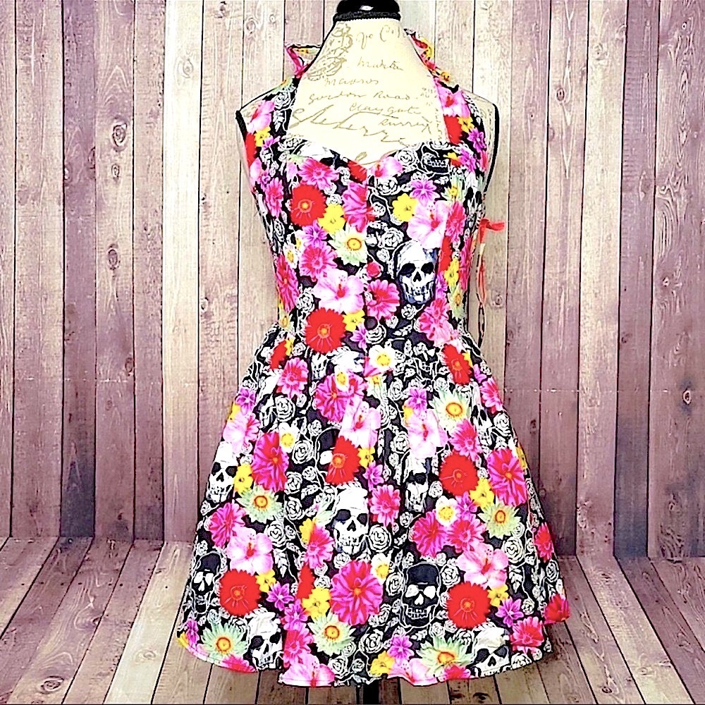 Hell Bunny Dress Skulls and Flowers Floral pockets